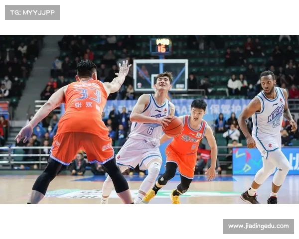 男篮亚洲杯中国男篮与中国台北三分命中率领跑 王俊杰外线表现惊艳